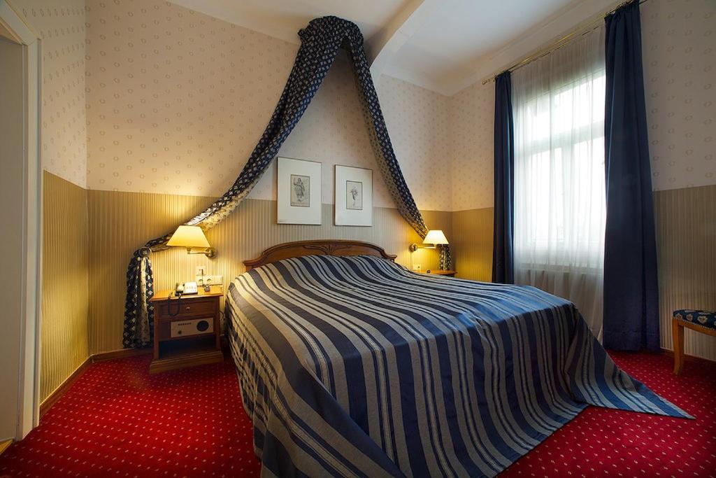 Hotel Saechsischer Hof Μάινινγκεν Εξωτερικό φωτογραφία